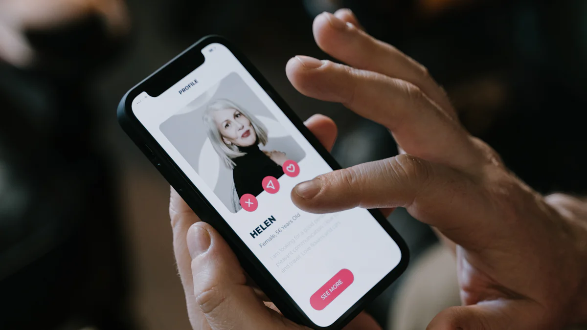 Top 10 Dating Platforms for Mature Women in 2025