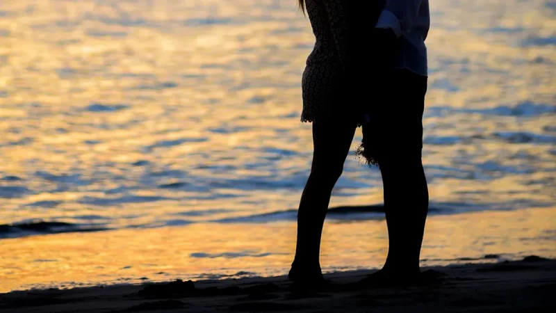 If You’re Over 25, Here’s the Relationship Advice You Should Know