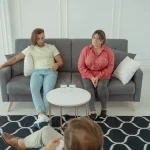 How to Find a Couples Therapist Who Truly Understands Your Relationship