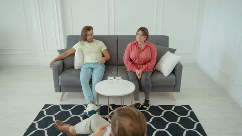 How to Find a Couples Therapist Who Truly Understands Your Relationship